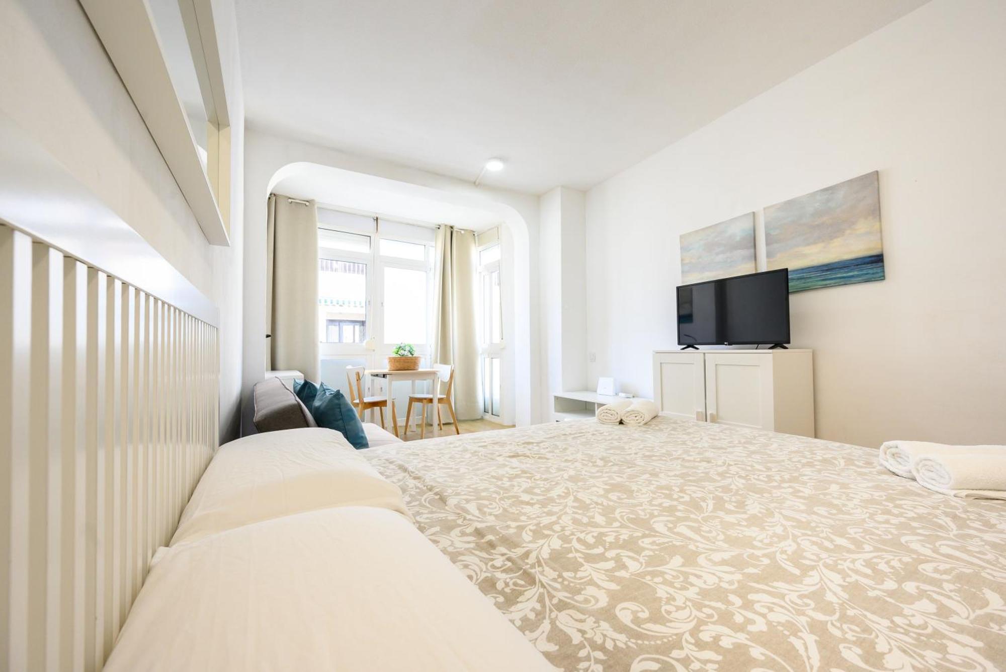 Estudio Apolo Beach I Марбеля Екстериор снимка